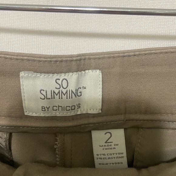 Chico's LIKE NEW So Slimming flat front straight leg khaki work pants size 12/14 - Picture 4 of 5
